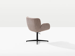 Chaise Cari à piètement quatre branches
