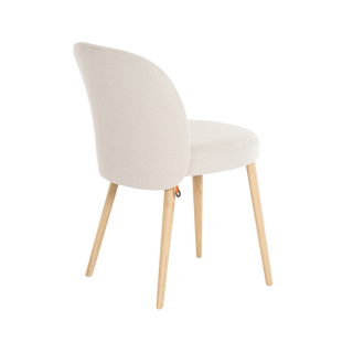 Chaise Mobitec Neo C0150 en bouclette écrue, vue de trois quarts arrière