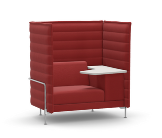 Vitra Alcove Highback Work in rode stof met wit werkblad, schuin vooraanzicht