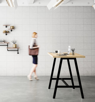 Buronomic Cohesion hoge coworkingtafel zonder stroomvoorziening in zwart en Nebraska