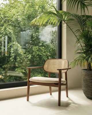 Titus lounge chair