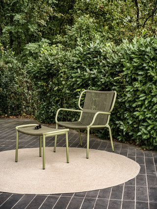 Ribbon lounge chair