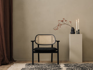 Titus lounge chair