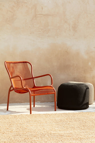Loop lounge chair