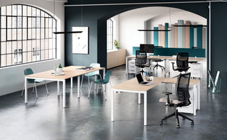 Pop easy meeting table